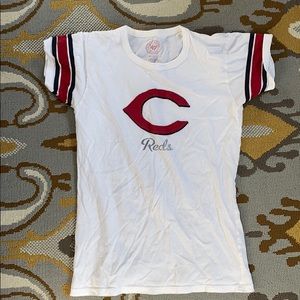 Women’s vintage Cincinnati Reds tee